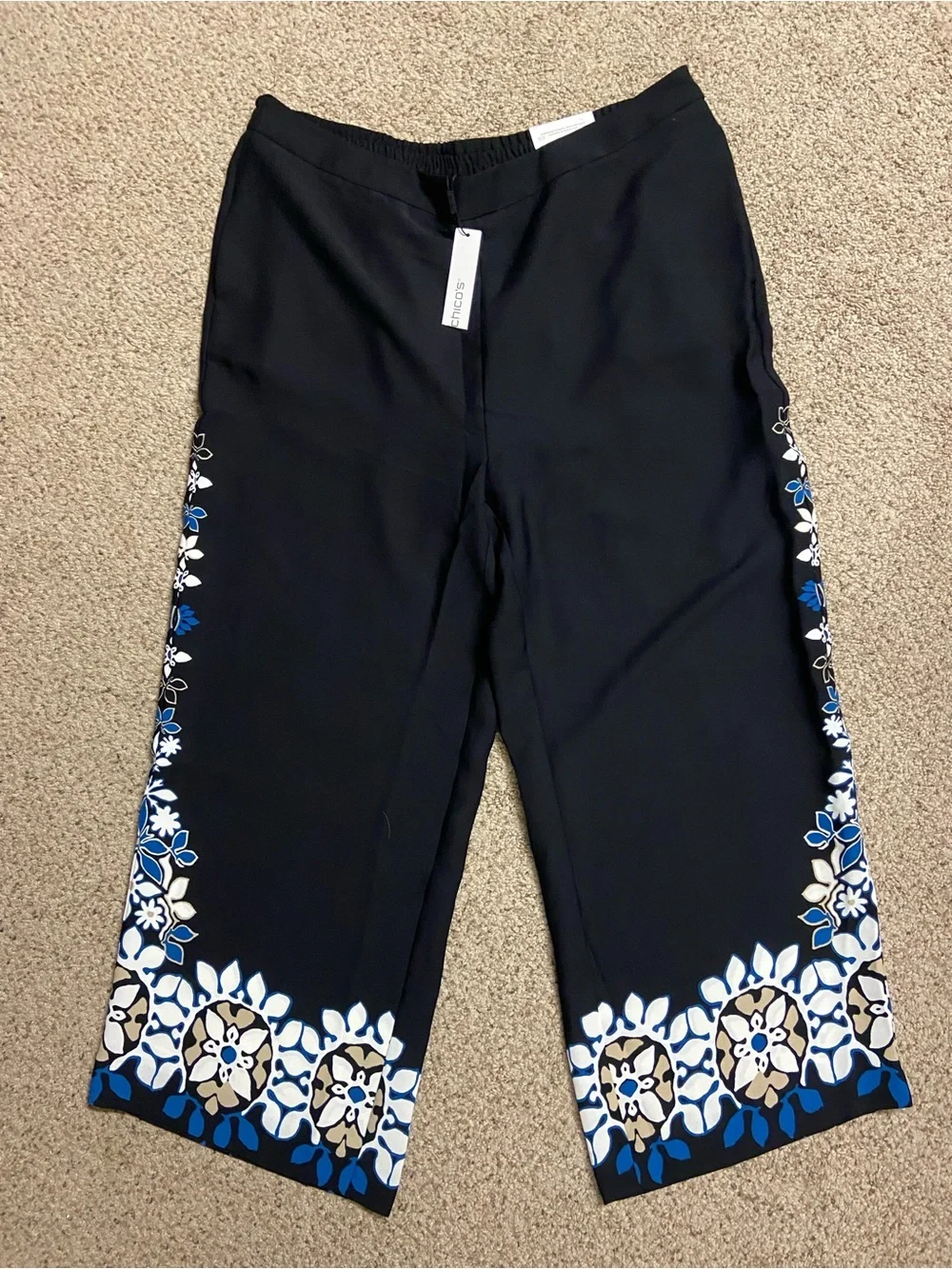 NWT Chico’s Placed Floral Print Soft Cropped Pants Sz 3 XL 16/18 Resort Vacation